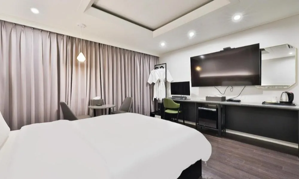 Beyond Hotel Incheon