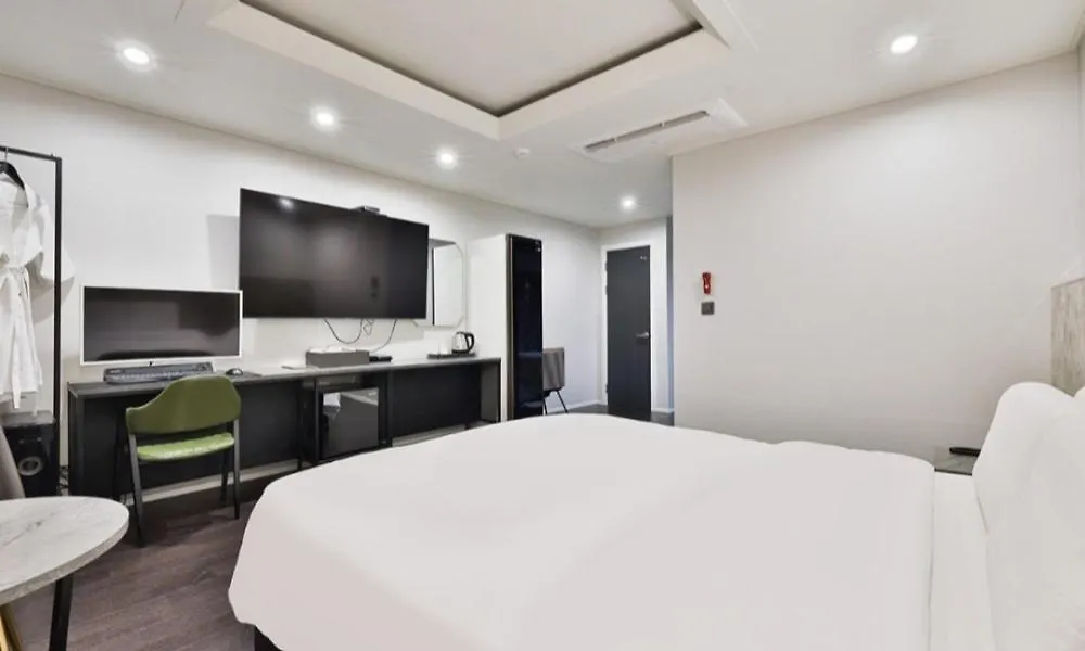 Beyond Hotel Incheon Güney Kore