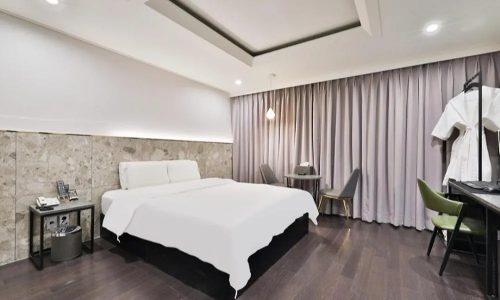 Beyond Hotel Incheon