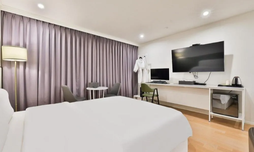 Beyond Hotel Incheon